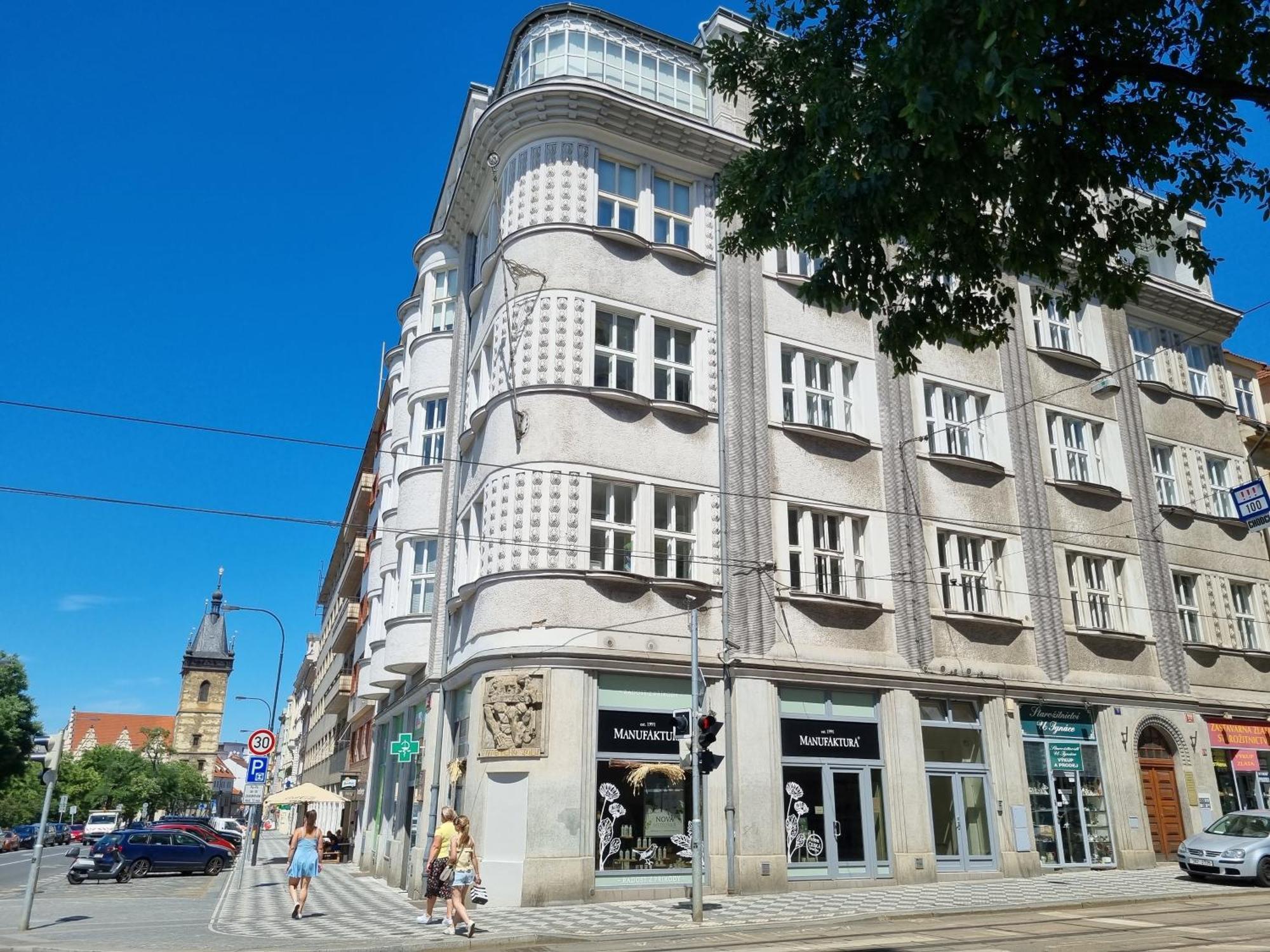 Oasis Apartments At Charles Square Praha Exteriér fotografie
